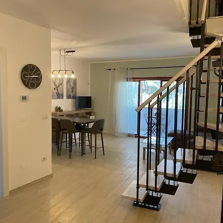 Apartman La Rotonda *