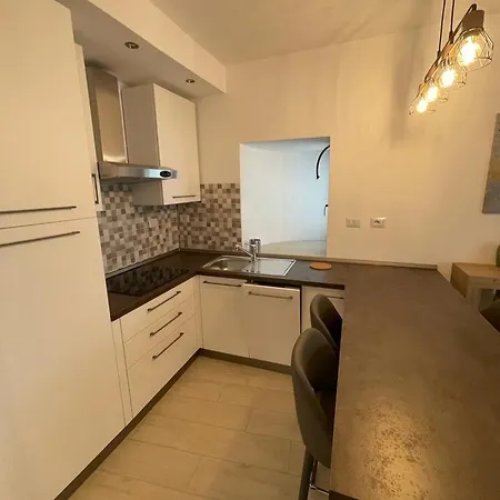 La Rotonda アパート ミラノ・マリッティマ